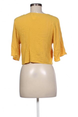 Bluzka damska Bershka, Rozmiar M, Kolor Żółty, Cena 22,70 zł