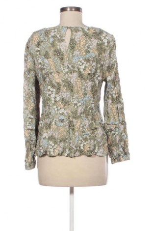Bluză de femei C&A, Mărime M, Culoare Multicolor, Preț 64,99 Lei