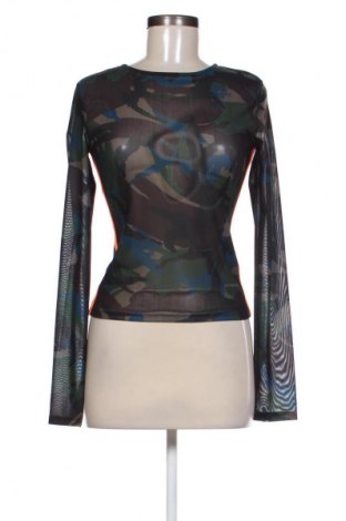 Bluzka damska Guess, Rozmiar S, Kolor Kolorowy, Cena 231,45 zł