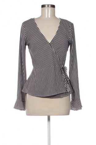 Bluzka damska H&M Divided, Rozmiar M, Kolor Kolorowy, Cena 45,43 zł
