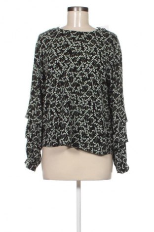 Damen Shirt Numph, Größe S, Farbe Mehrfarbig, Preis 33,99 €