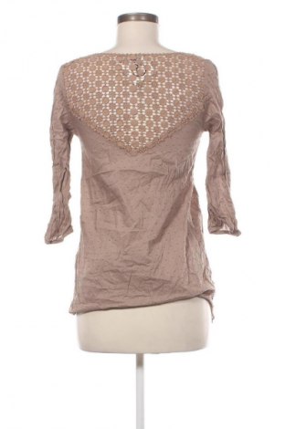Damen Shirt ONLY, Größe S, Farbe Mehrfarbig, Preis 13,99 €