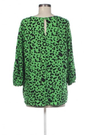 Damen Shirt ONLY Carmakoma, Größe M, Farbe Mehrfarbig, Preis 13,99 €