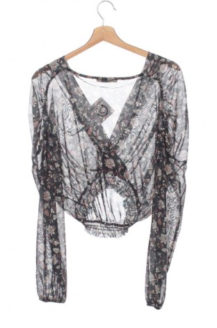 Bluză de femei Pull&Bear, Mărime XS, Culoare Multicolor, Preț 64,99 Lei