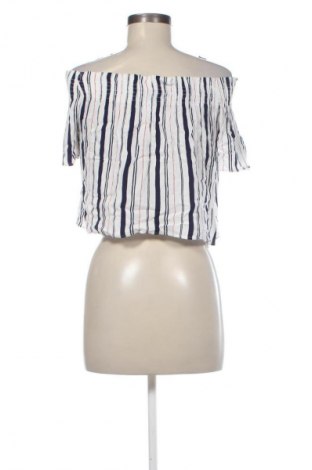 Damen Shirt Pull&Bear, Größe M, Farbe Mehrfarbig, Preis € 13,99