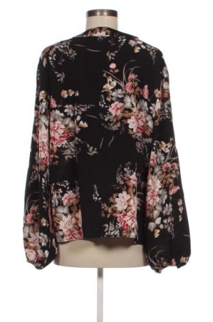 Damen Shirt SHEIN, Größe XL, Farbe Mehrfarbig, Preis 13,99 €