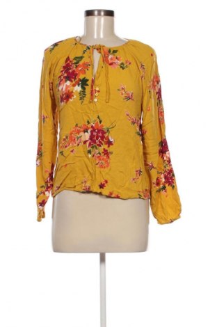 Damen Shirt Stradivarius, Größe S, Farbe Mehrfarbig, Preis 13,99 €