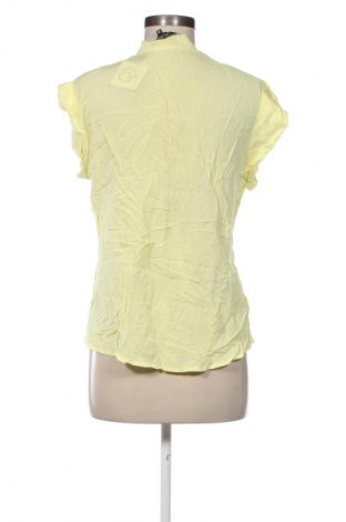 Damen Shirt Top Secret, Größe M, Farbe Gelb, Preis 9,79 €