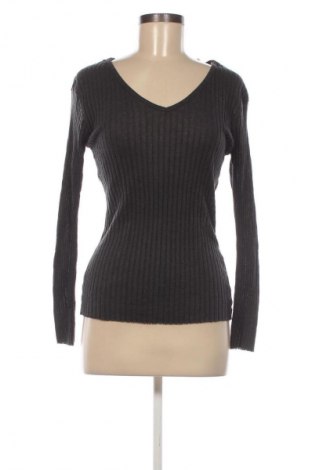 Bluză de femei Unbranded, Mărime S, Culoare Gri, Preț 50,00 Lei