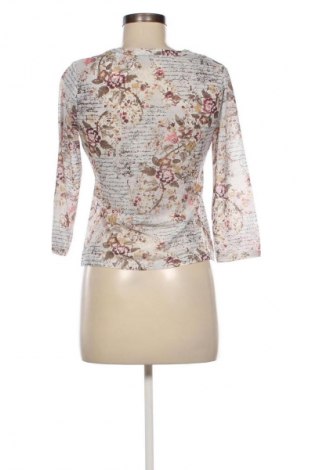 Γυναικεία μπλούζα Woman's Fashion, Μέγεθος S, Χρώμα Πολύχρωμο, Τιμή 12,99 €