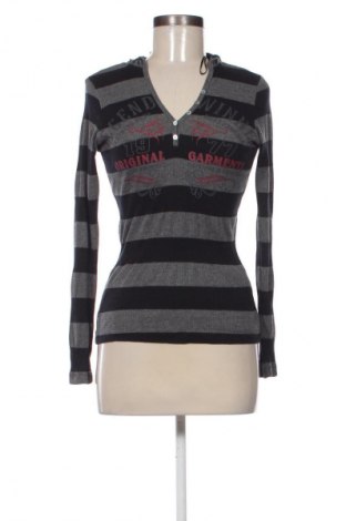 Damen Shirt Yessica, Größe S, Farbe Mehrfarbig, Preis 10,11 €
