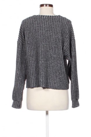 Дамска блуза Zara Trafaluc, Размер M, Цвят Сив, Цена 26,98 лв.
