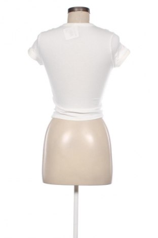 Tricou de femei Bershka, Mărime S, Culoare Alb, Preț 46,30 Lei