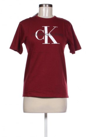 Dámské tričko Calvin Klein Jeans, Velikost L, Barva Červená, Cena  743,00 Kč