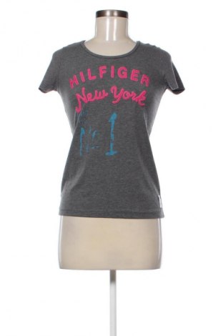 Дамска тениска Hilfiger Denim, Размер S, Цвят Многоцветен, Цена 34,00 лв.