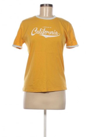 Tricou de femei Pull&Bear, Mărime M, Culoare Galben, Preț 44,74 Lei