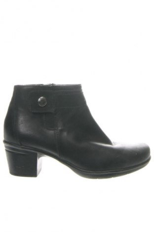 Дамски боти Clarks, Размер 37, Цвят Черен, Цена 66,99 лв.
