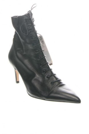 Botine de damă Zara, Mărime 37, Culoare Negru, Preț 384,00 Lei