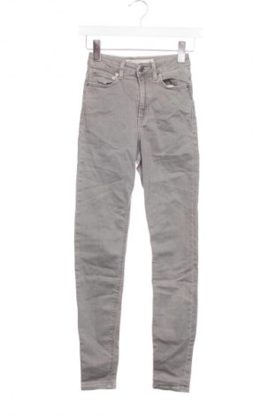 Női farmernadrág ASOS, Méret XXS, Szín Szürke, Ár 11 099 Ft