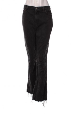 Dámske džínsy  ASOS, Veľkosť L, Farba Čierna, Cena  23,95 €