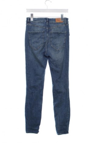 Damskie jeansy Amisu, Rozmiar L, Kolor Niebieski, Cena 95,99 zł