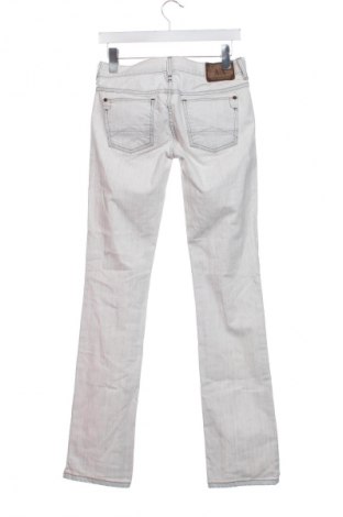 Дамски дънки Armani Exchange, Размер M, Цвят Екрю, Цена 110,53 лв.
