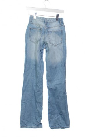 Blugi de femei Bershka, Mărime XXS, Culoare Albastru, Preț 98,99 Lei