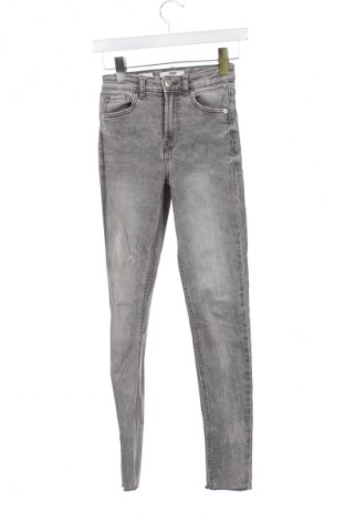 Damen Jeans Bershka, Größe XXS, Farbe Grau, Preis 14,83 €
