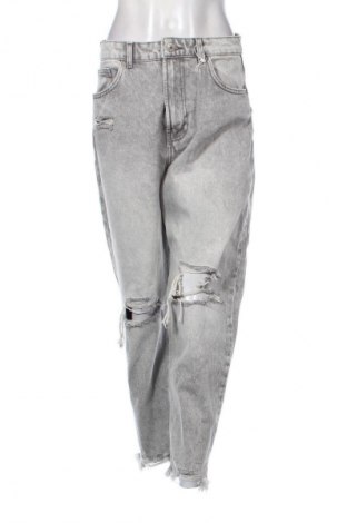 Damen Jeans Bershka, Größe M, Farbe Grau, Preis € 15,00