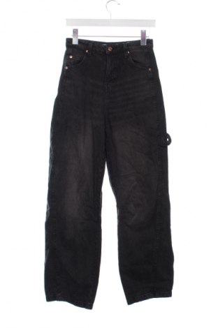 Damen Jeans Bershka, Größe XS, Farbe Schwarz, Preis 20,99 €