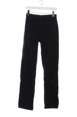 Γυναικείο Τζίν Bershka, Μέγεθος XS, Χρώμα Μαύρο, Τιμή 18,99 €