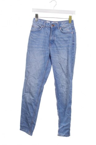Dámské džíny  Bershka, Velikost XS, Barva Modrá, Cena  469,00 Kč