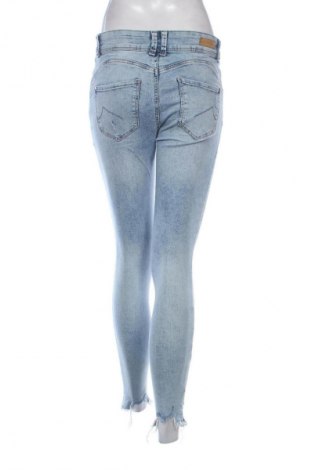 Damskie jeansy Clockhouse, Rozmiar M, Kolor Niebieski, Cena 95,99 zł