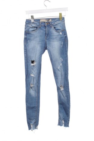 Дамски дънки Denim&Co., Размер S, Цвят Син, Цена 29,00 лв.