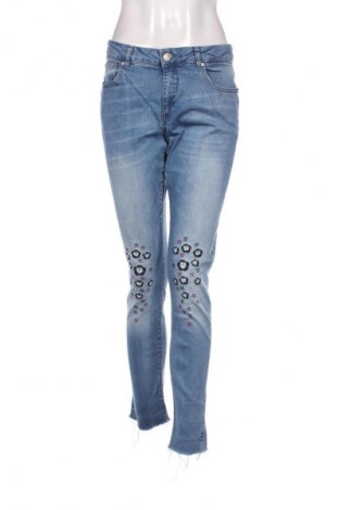Damskie jeansy Desigual, Rozmiar L, Kolor Niebieski, Cena 172,09 zł