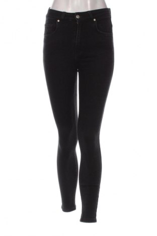 Blugi de femei Gina Tricot, Mărime S, Culoare Alb, Preț 240,00 Lei