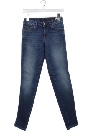 Dámske džínsy  Guess, Veľkosť S, Farba Modrá, Cena  38,00 €