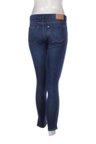 Damskie jeansy H&M, Rozmiar S, Kolor Niebieski, Cena 67,41 zł