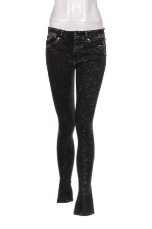 Damskie jeansy H&M Divided, Rozmiar M, Kolor Kolorowy, Cena 69,01 zł