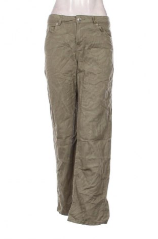 Дамски дънки H&M Divided, Размер M, Цвят Зелен, Цена 29,99 лв.