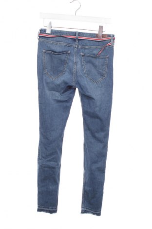 Damskie jeansy Hollister, Rozmiar M, Kolor Niebieski, Cena 94,26 zł