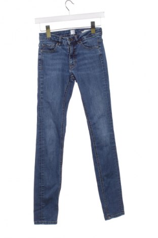 Damskie jeansy Hugo Boss, Rozmiar XS, Kolor Niebieski, Cena 314,94 zł
