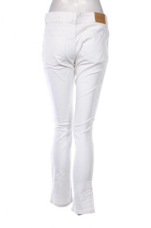 Blugi de femei Janina Denim, Mărime M, Culoare Alb, Preț 79,00 Lei