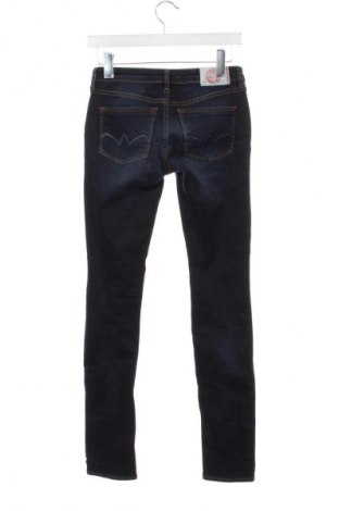 Damskie jeansy Le Temps Des Cerises, Rozmiar XS, Kolor Niebieski, Cena 94,00 zł