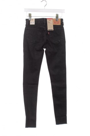 Дамски дънки Levi's, Размер XS, Цвят Сив, Цена 174,99 лв.
