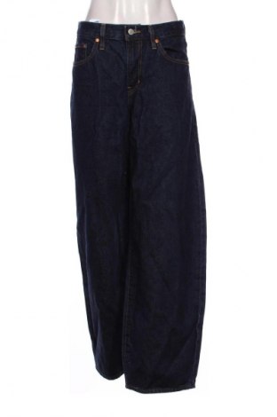 Dámske džínsy  Levi's, Veľkosť M, Farba Modrá, Cena  43,95 €