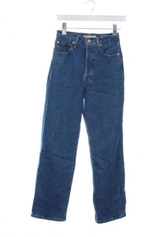 Дамски дънки Levi's, Размер XS, Цвят Син, Цена 75,99 лв.