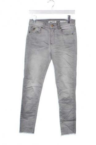 Dámske džínsy  Lois, Veľkosť M, Farba Sivá, Cena  43,95 €