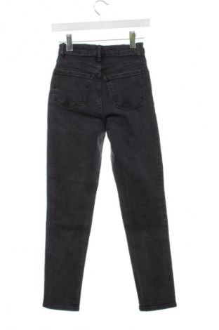 Blugi de femei Mango, Mărime XXS, Culoare Gri, Preț 89,47 Lei