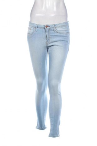 Damskie jeansy Mango, Rozmiar M, Kolor Niebieski, Cena 81,24 zł